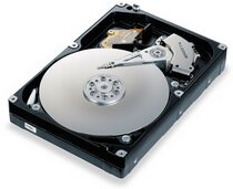 Наш Сервис-центр качественно выполняет диагностику и ремонт HDD и flash-носителей и дает длительную гарантию на выполненные ремонтные работы и запчасти.